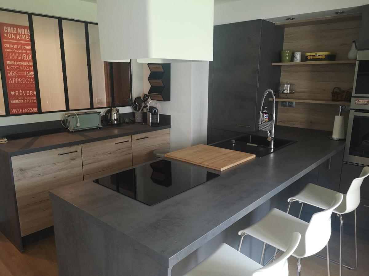 Appartement Meuble Tout Confort Scionzier Bagian luar foto