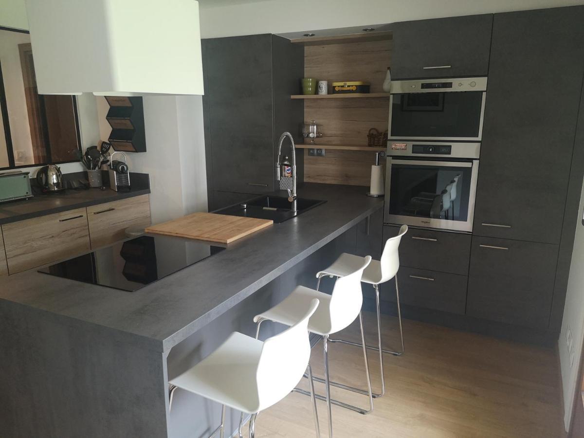 Appartement Meuble Tout Confort Scionzier Bagian luar foto